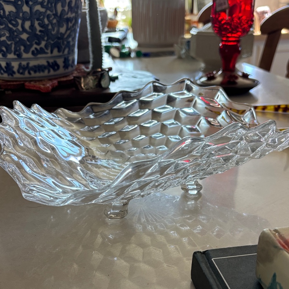 Fostoria Glass Decorative Bowl - vintage Diamond-Pattern Centerpiece